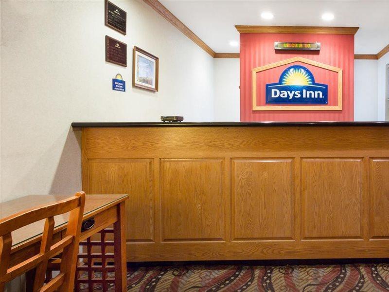 Days Inn By Wyndham Лексингтон Экстерьер фото
